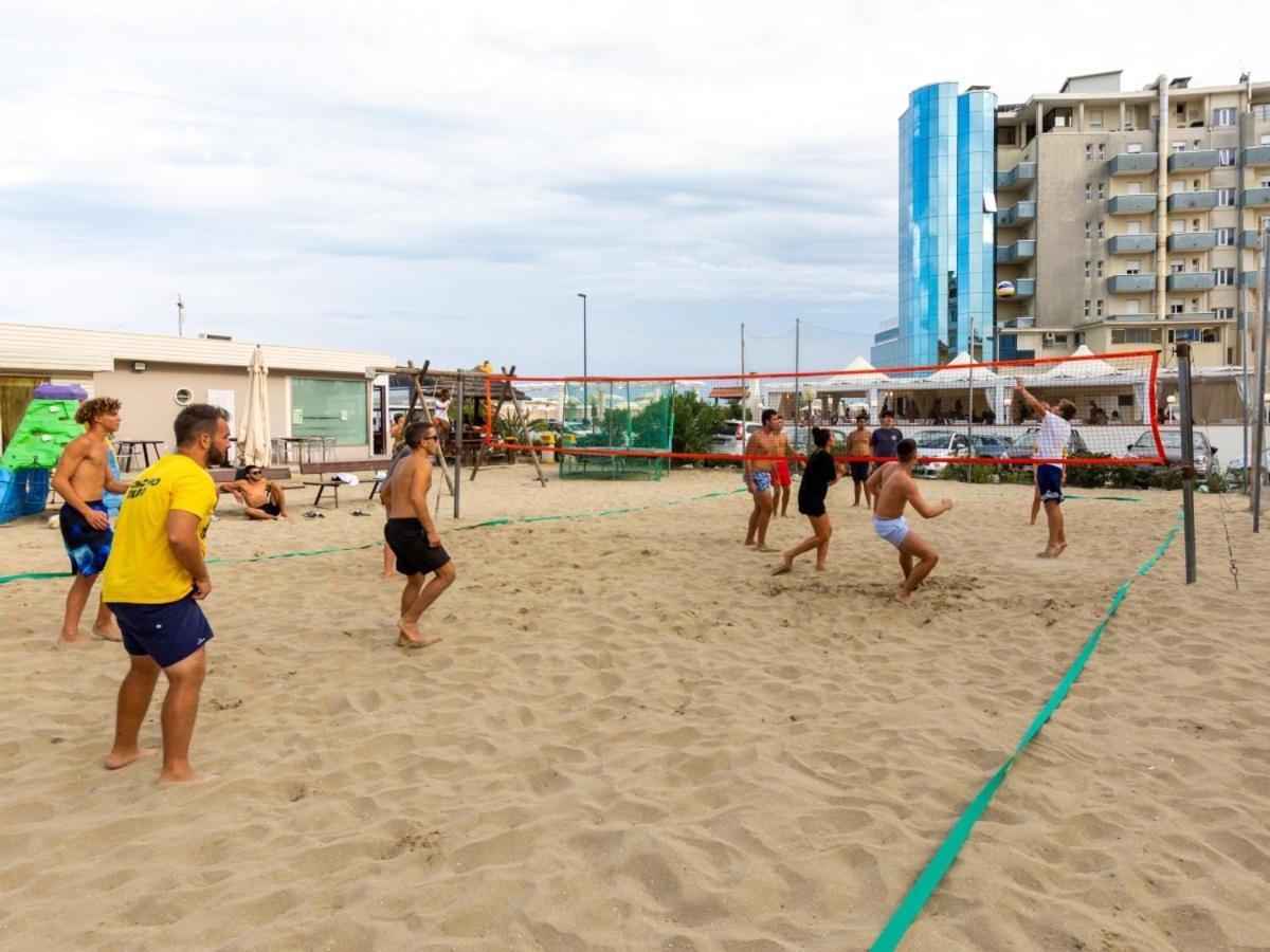 Hotel Tokio Village - Azzurro Club Lido Di Savio Εξωτερικό φωτογραφία